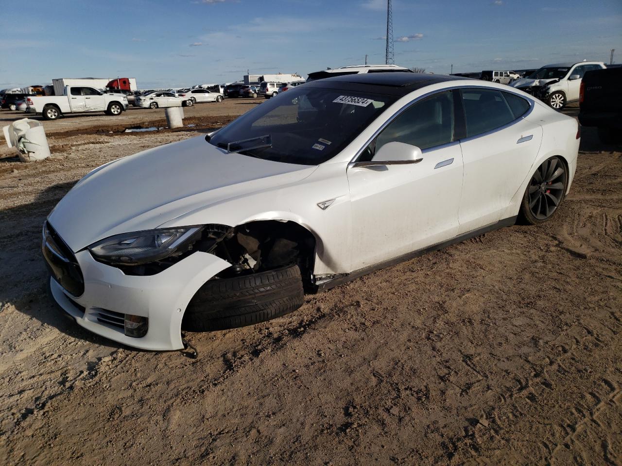 5YJSA1H23EFP65813  tesla model s 2014 IMG 0