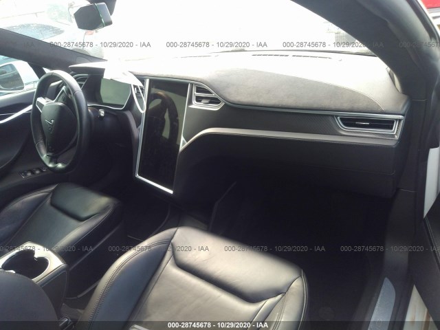 5YJSA1H29EFP62866  tesla model s 2014 IMG 4