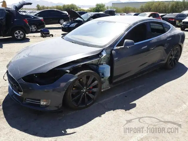 5YJSA1H2XEFP67543  tesla model s 2014 IMG 0