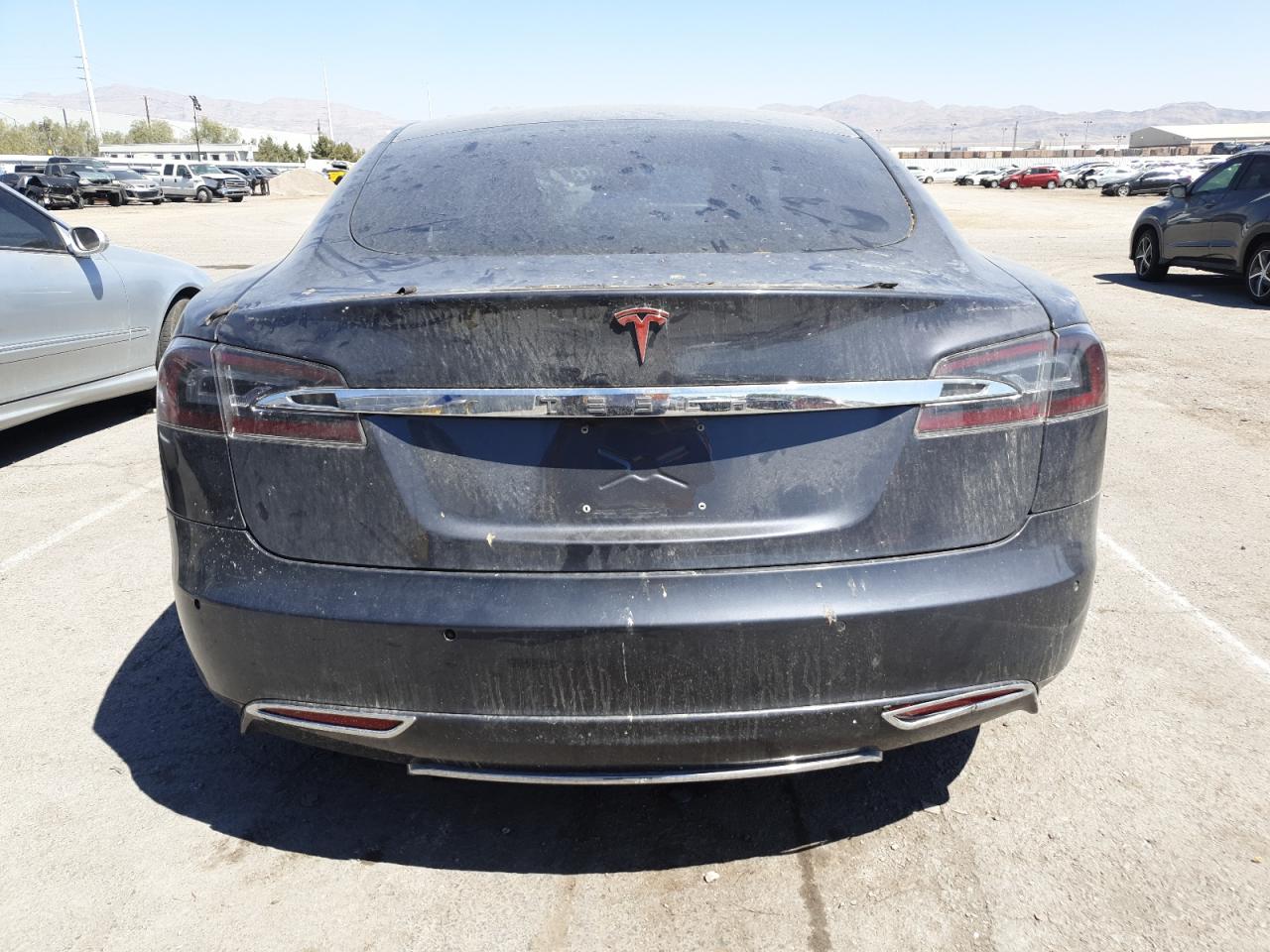 5YJSA1H2XEFP67543  tesla model s 2014 IMG 5