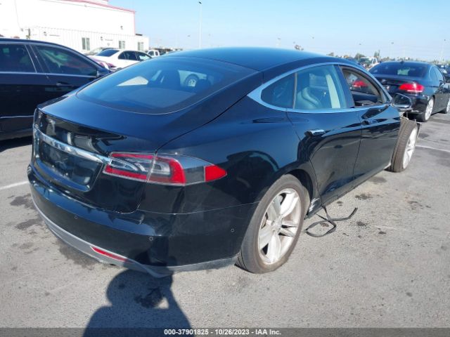 5YJSA1E10FF114880  tesla model s 2015 IMG 3