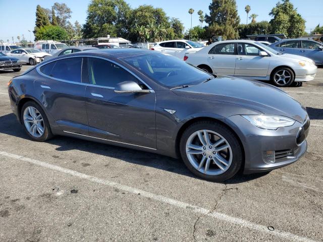 5YJSA1E19FF102713  tesla model s 2015 IMG 3