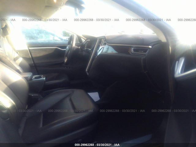 5YJSA1E20FF106187  tesla model s 2015 IMG 4