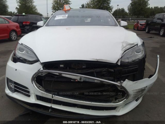 5YJSA1E21FF118316  tesla model s 2015 IMG 5