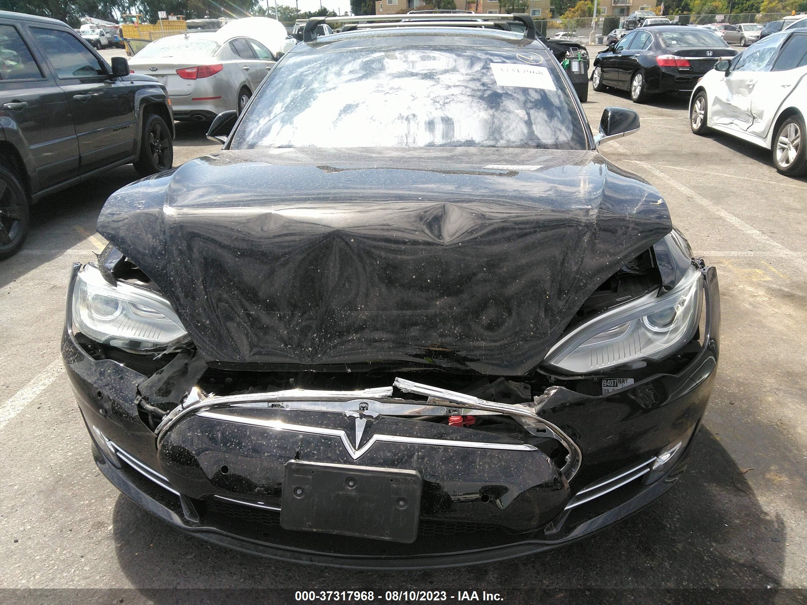 5YJSA1E24FF102868  tesla model s 2015 IMG 5