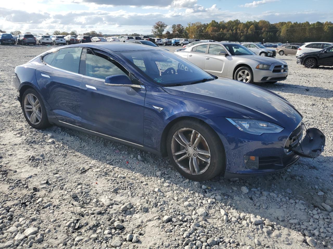 5YJSA1E25FF106914  tesla model s 2015 IMG 3