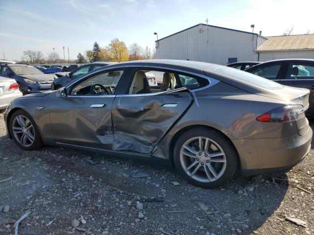 5YJSA1E29FF104194  tesla model s 2015 IMG 1