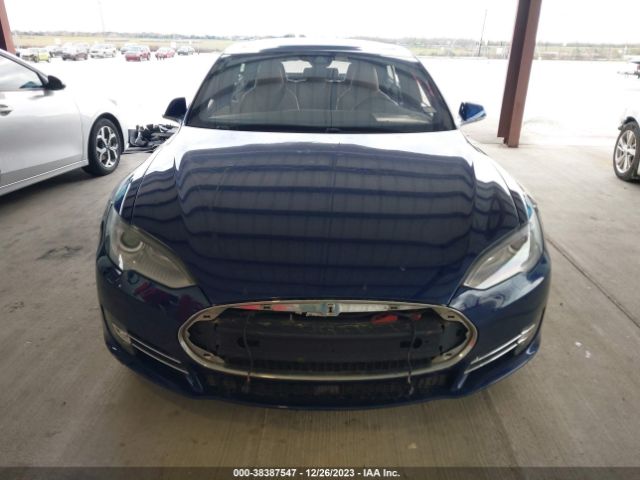 5YJSA1E44FF104184  tesla model s 2015 IMG 5