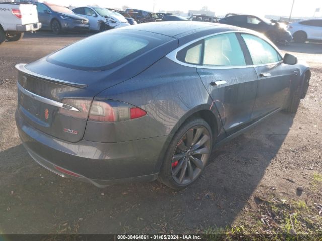 5YJSA1E44FF105187  tesla model s 2015 IMG 3