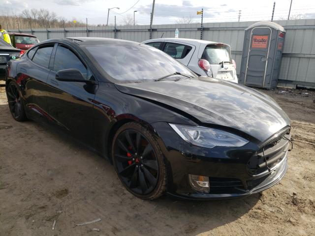 5YJSA1E45FF107661  tesla model s 2015 IMG 0