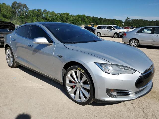 5YJSA1E49GF120401  tesla model s 2016 IMG 3