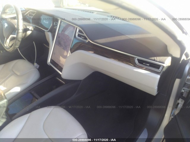 5YJSA1H12FFP71708  tesla model s 2015 IMG 4