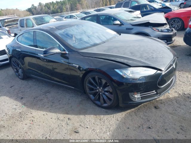 5YJSA1H23FF084553  tesla model s 2015 IMG 0