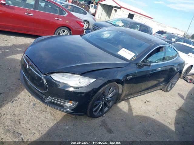 5YJSA1H23FF084553  tesla model s 2015 IMG 1