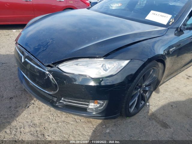 5YJSA1H23FF084553  tesla model s 2015 IMG 5