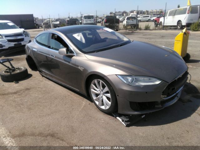 5YJSA1H27FF082546  tesla model s 2015 IMG 0