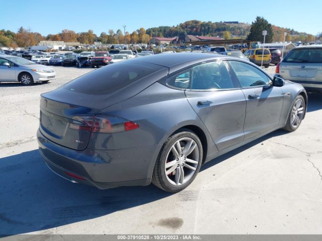 5YJSA1H28FFP77232  tesla model s 2015 IMG 3