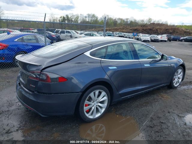 5YJSA1H42FF095173  tesla model s 2015 IMG 3