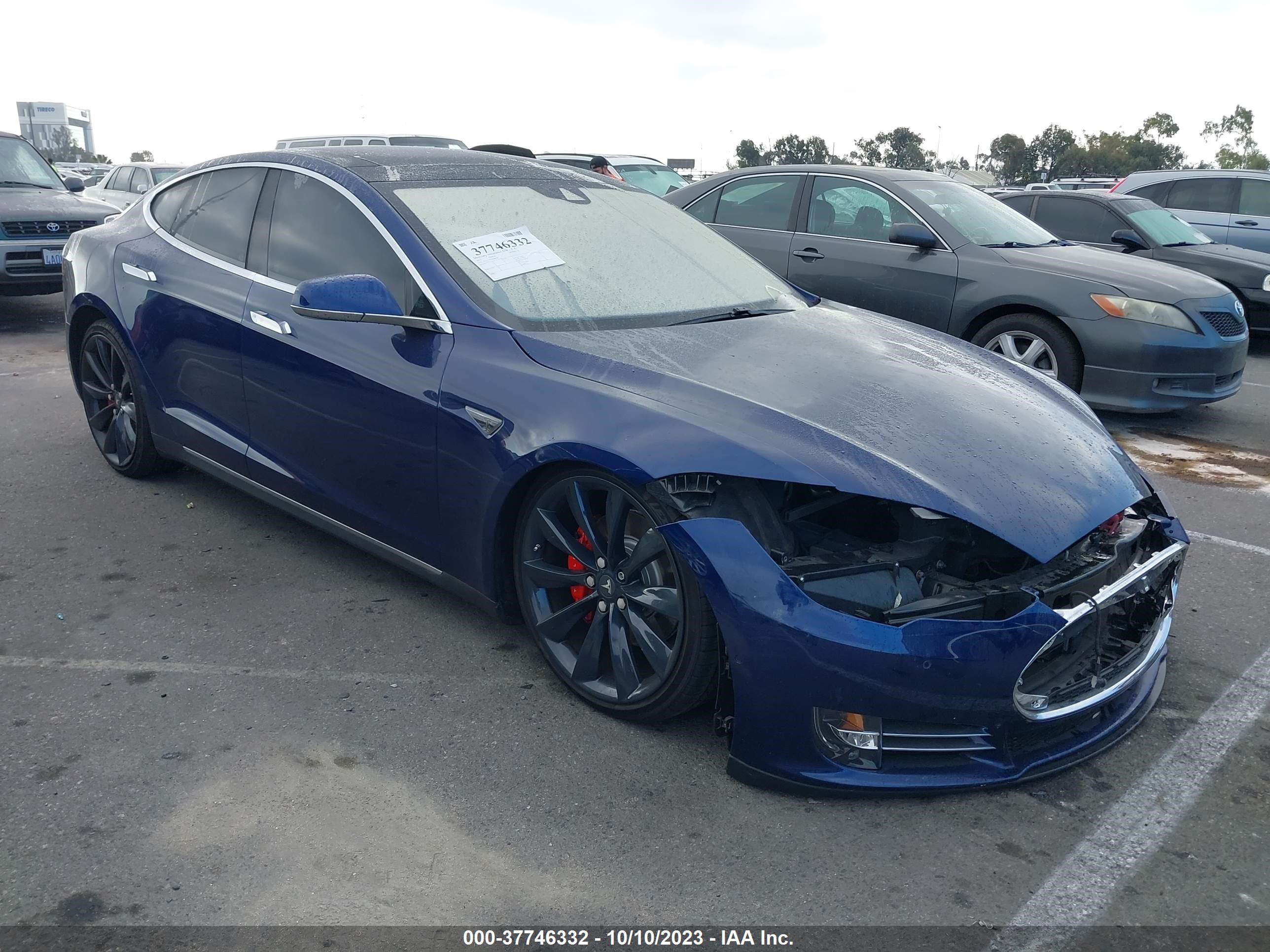 5YJSA1H43FF086384  tesla model s 2015 IMG 0