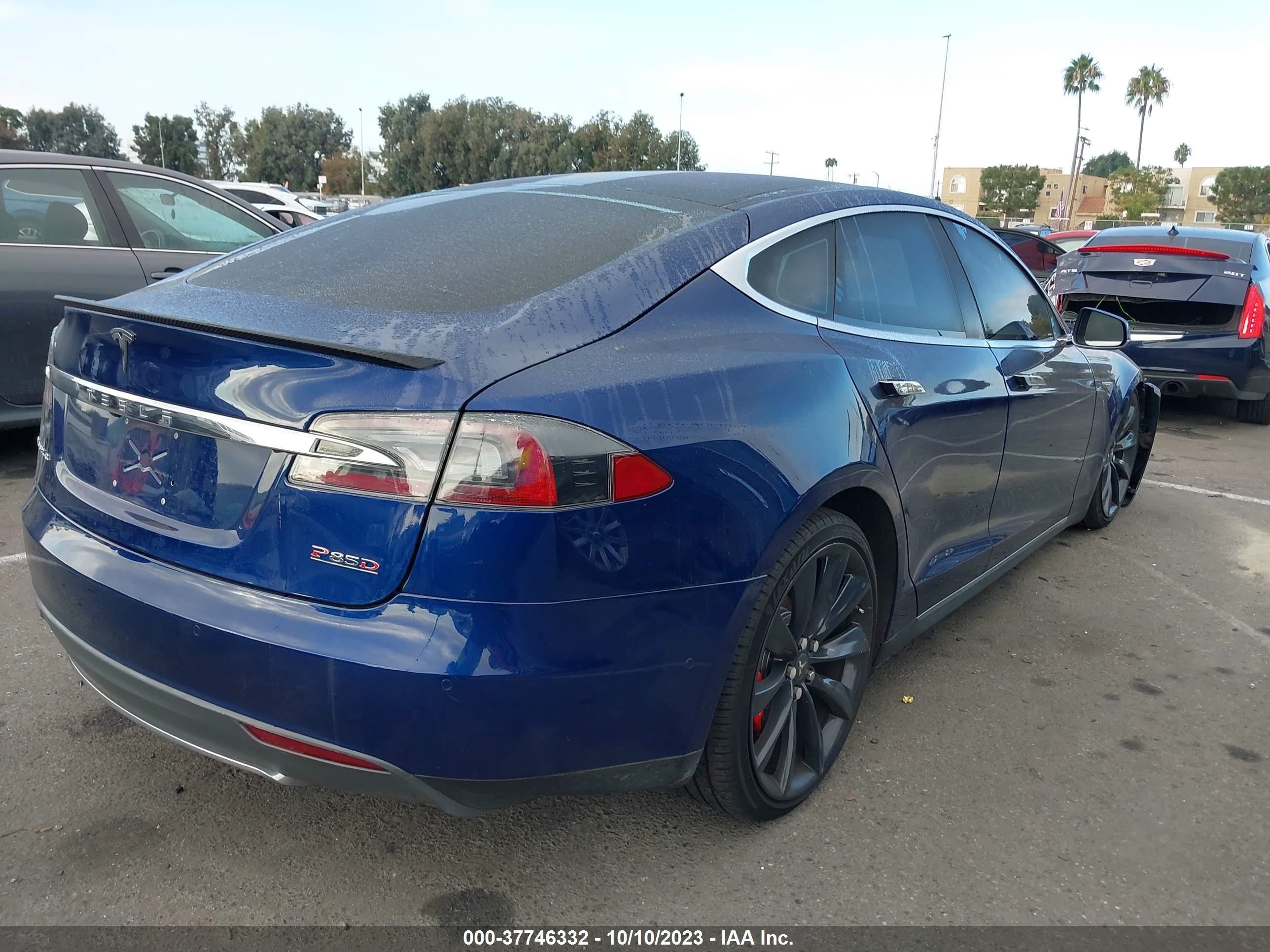 5YJSA1H43FF086384  tesla model s 2015 IMG 3