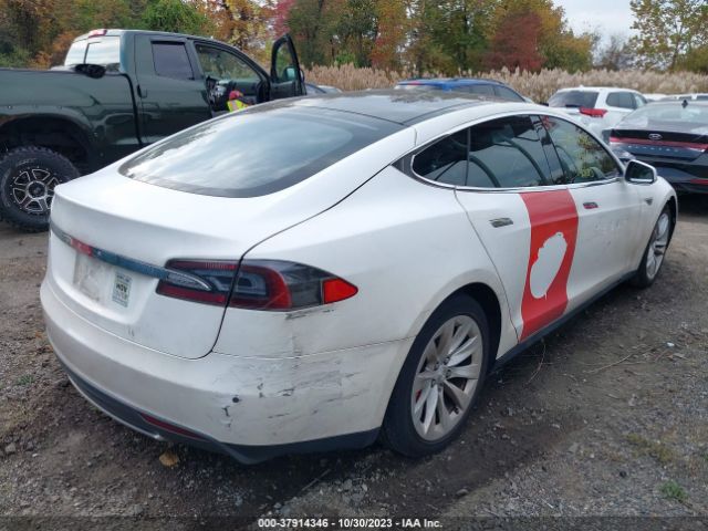 5YJSA1H4XFF081070  tesla model s 2015 IMG 3