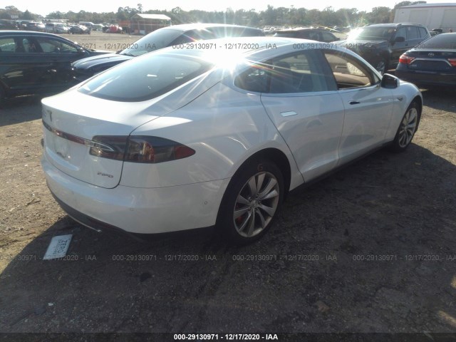 5YJSA1H4XFF082834  tesla model s 2015 IMG 3