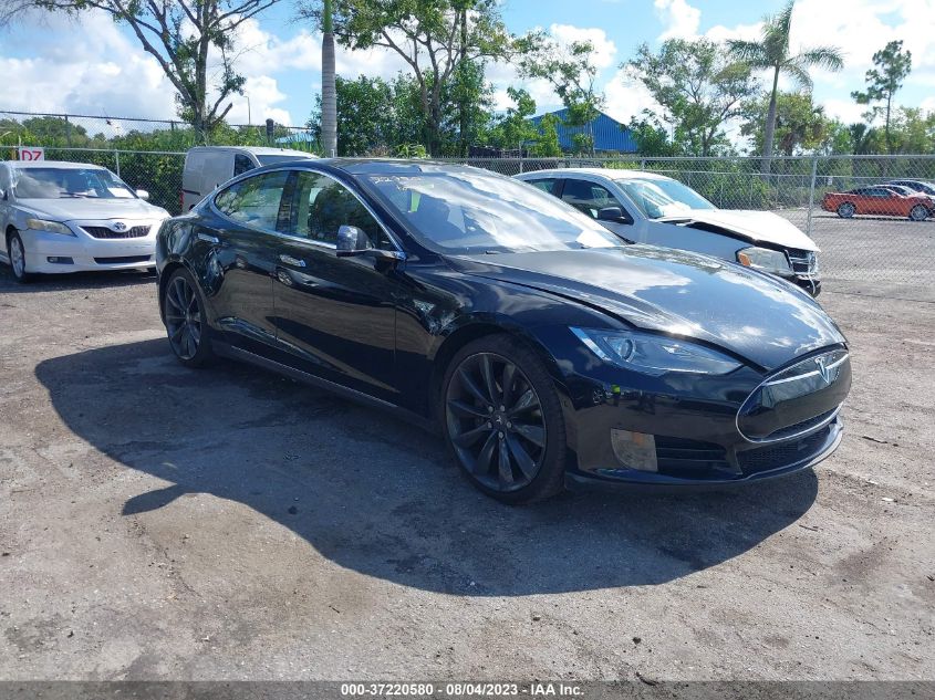 5YJSA1S22FF096573  tesla model s 2015 IMG 0