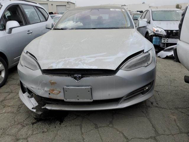 5YJSA1E11GF175883  tesla model s 2016 IMG 4