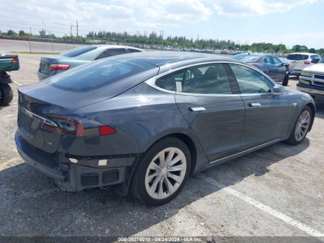 5YJSA1E14GF144563  tesla model s 2016 IMG 3