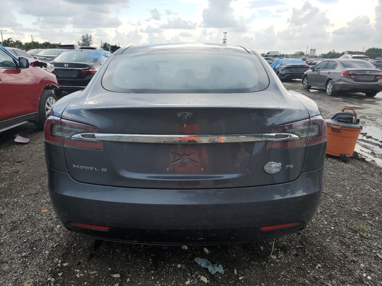 5YJSA1E17GF153550  tesla model s 2016 IMG 5