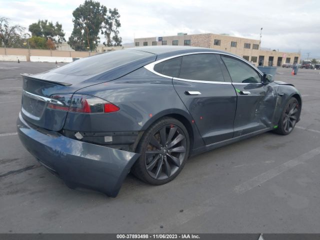 5YJSA1E19GF173461  tesla model s 2016 IMG 3