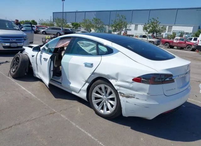 5YJSA1E1XGF161013  tesla model s 2016 IMG 2