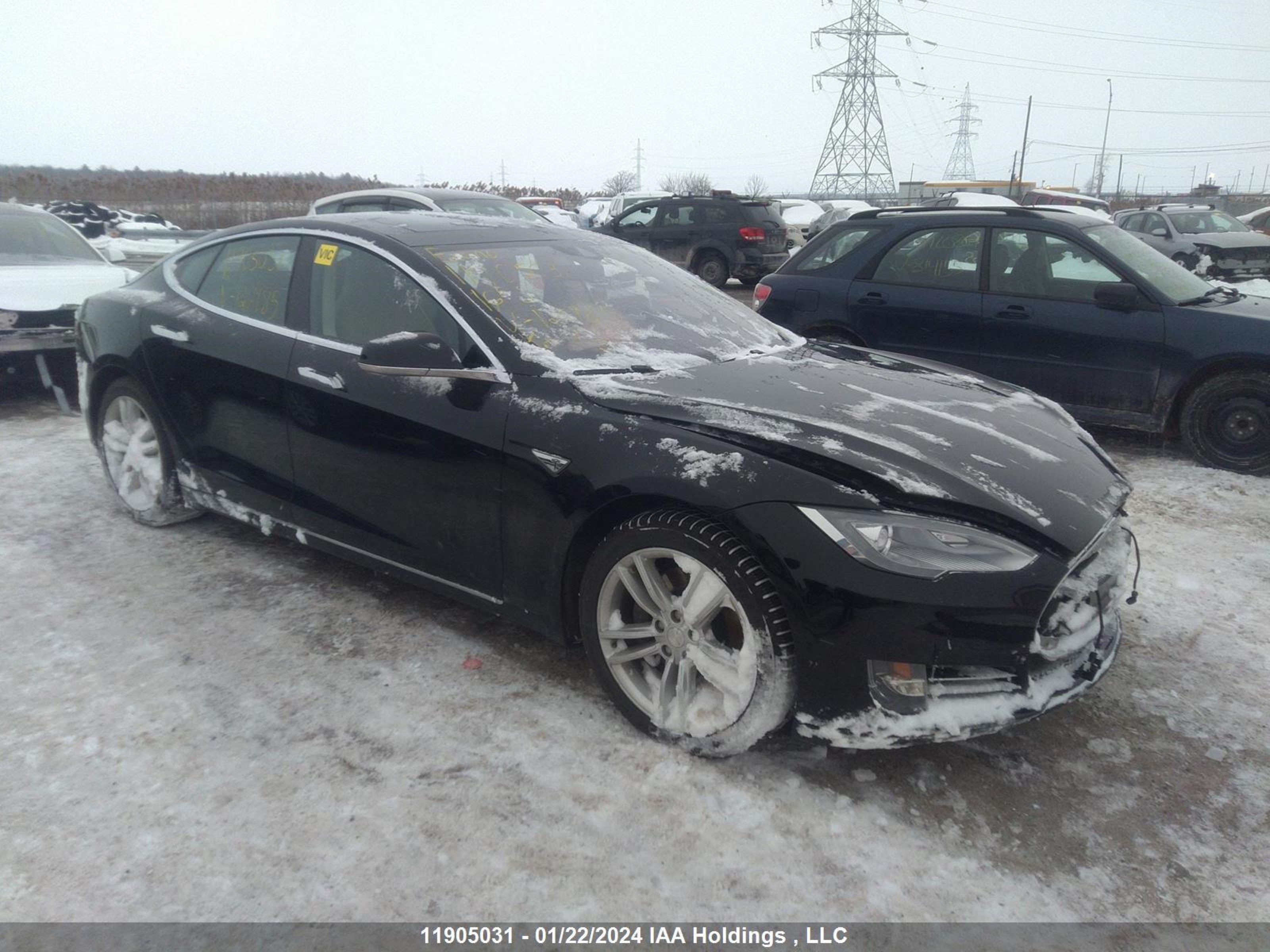 5YJSA1E25GF126985  tesla model s 2016 IMG 0