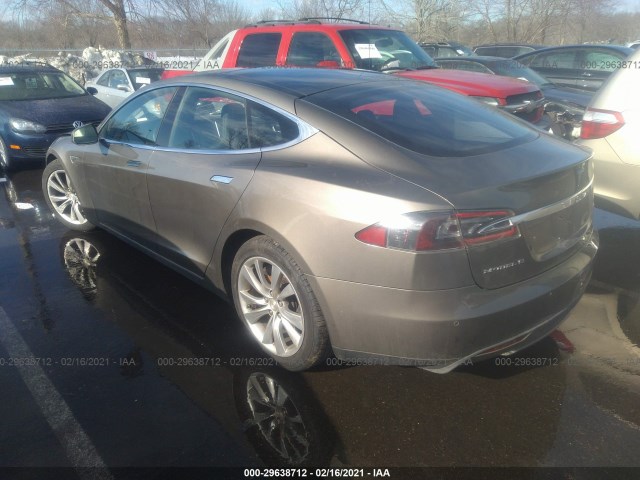 5YJSA1E25GF128669  tesla model s 2016 IMG 2