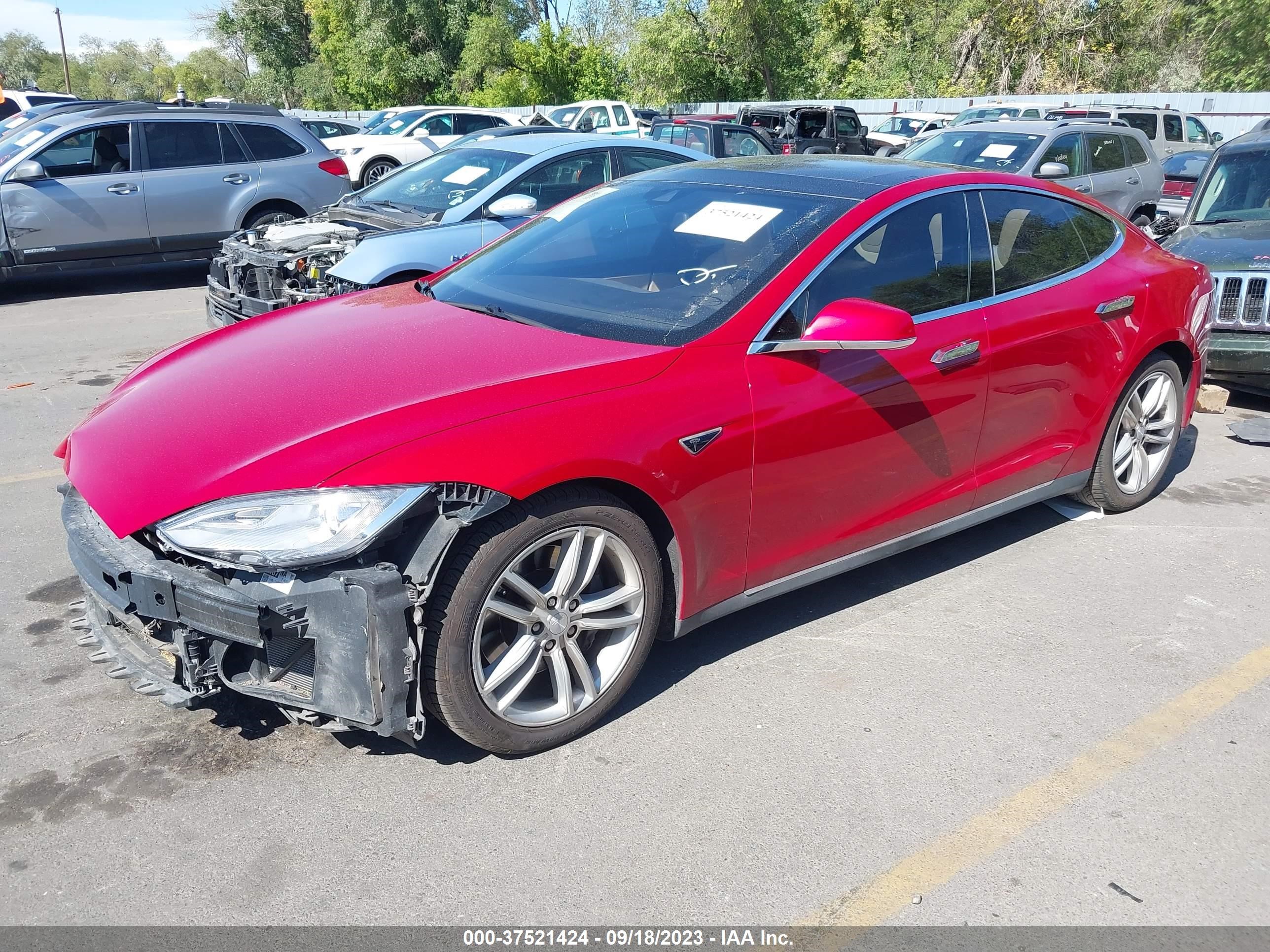 5YJSA1E25GF131152  tesla model s 2016 IMG 1