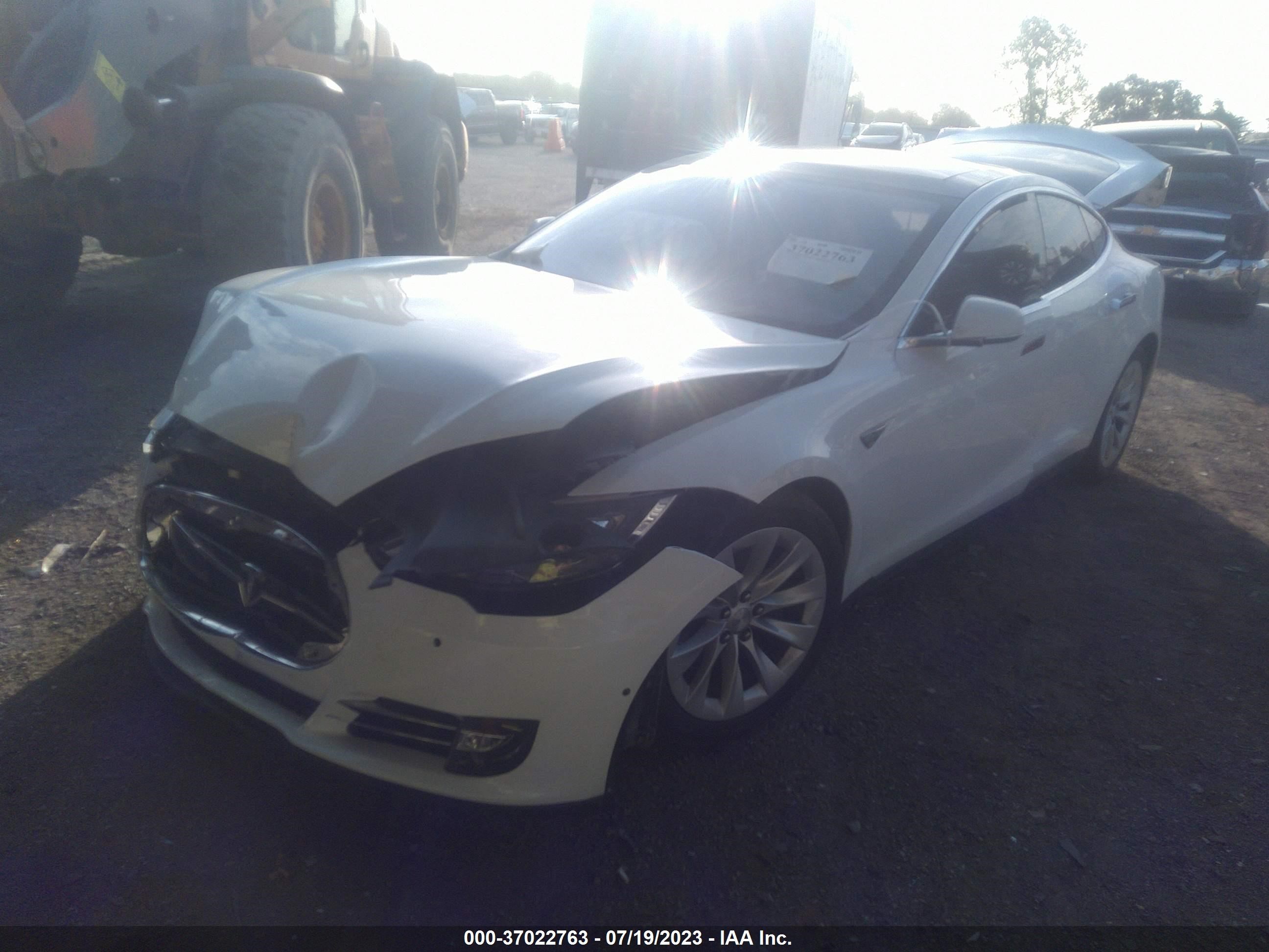 5YJSA1E25GF135377  tesla model s 2016 IMG 1