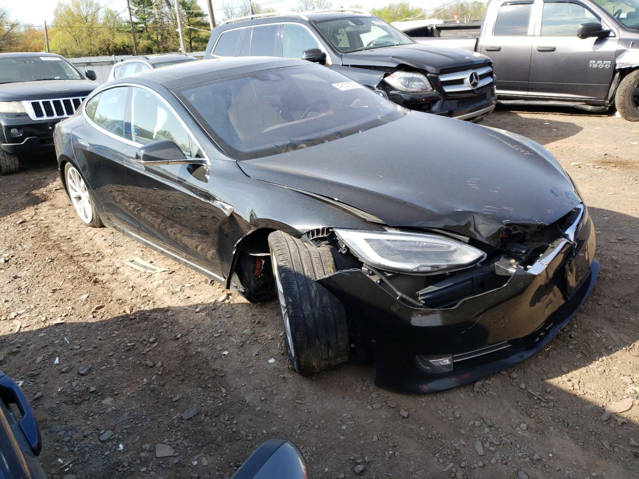 5YJSA1E28GF143909  tesla model s 2016 IMG 3