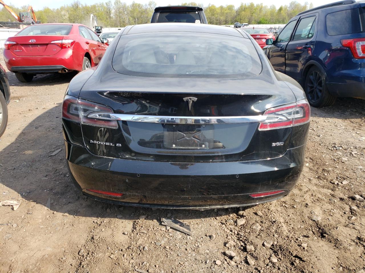 5YJSA1E28GF143909  tesla model s 2016 IMG 5