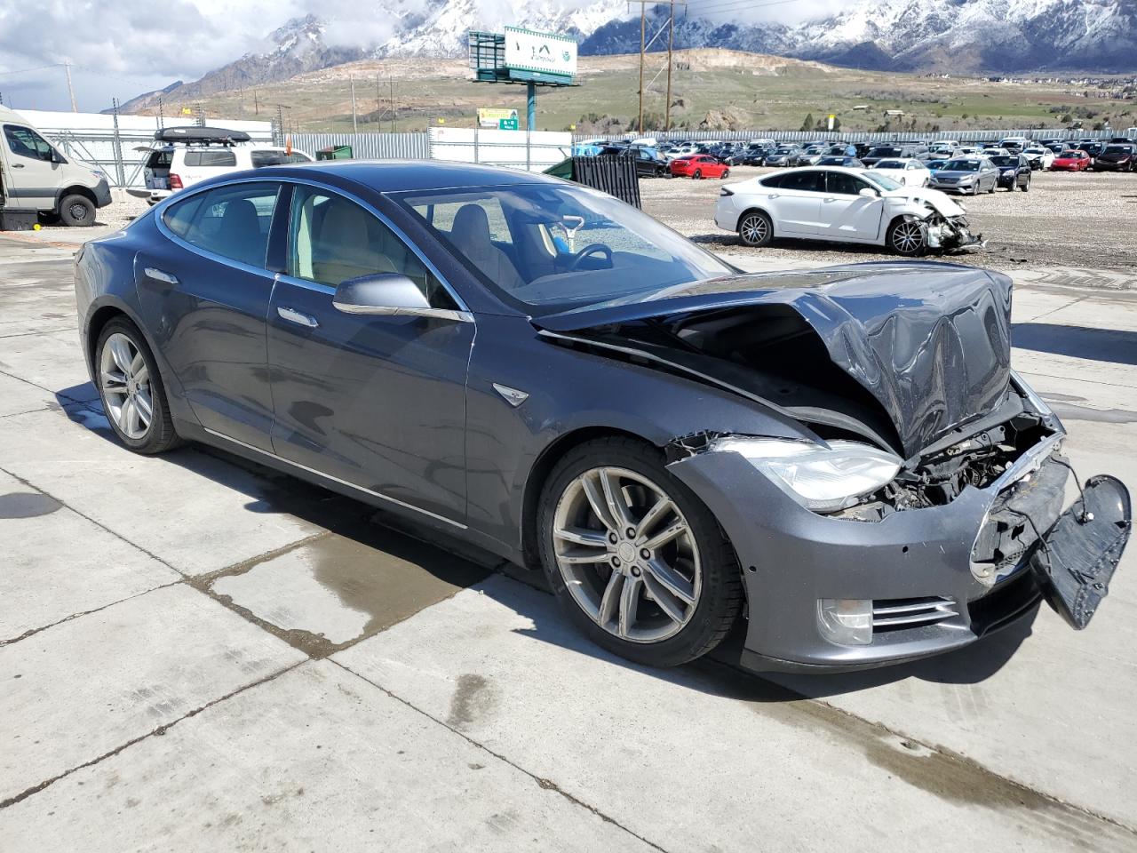 5YJSA1E29GF125046  tesla model s 2016 IMG 3