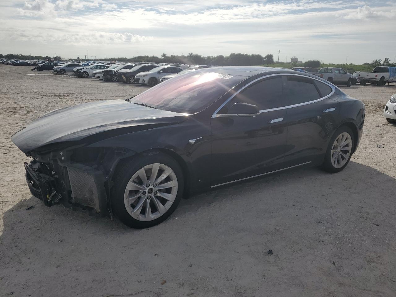 5YJSA1E2XGF168584  tesla model s 2016 IMG 0