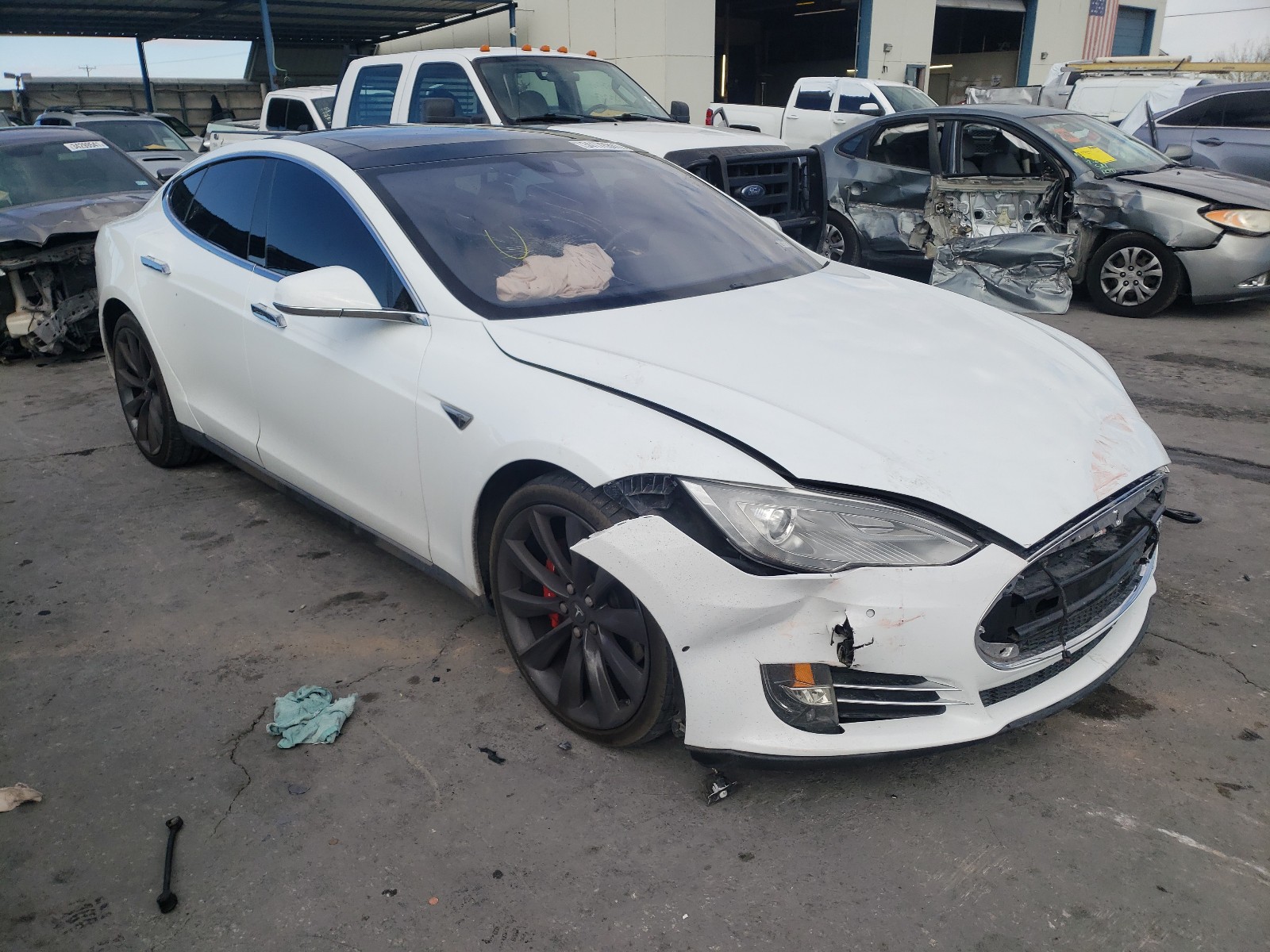 5YJSA1E42GF128307  tesla model s 2016 IMG 0