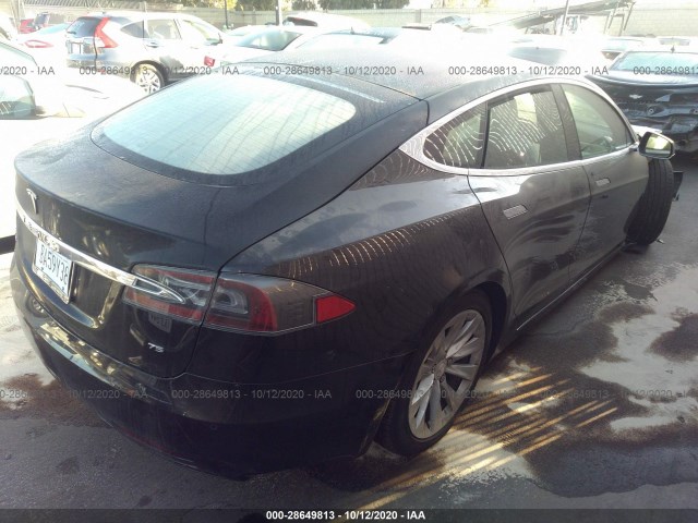 5YJSA1E10HF190229  tesla model s 2017 IMG 3