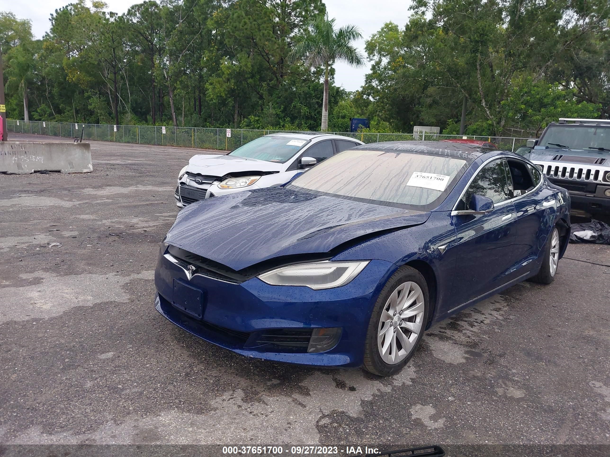 5YJSA1E16HF192115  tesla model s 2017 IMG 1