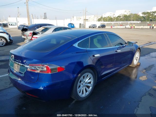 5YJSA1E16HF220320  tesla model s 2017 IMG 3