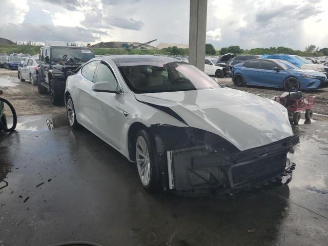 5YJSA1E17HF185562  tesla model s 2017 IMG 0