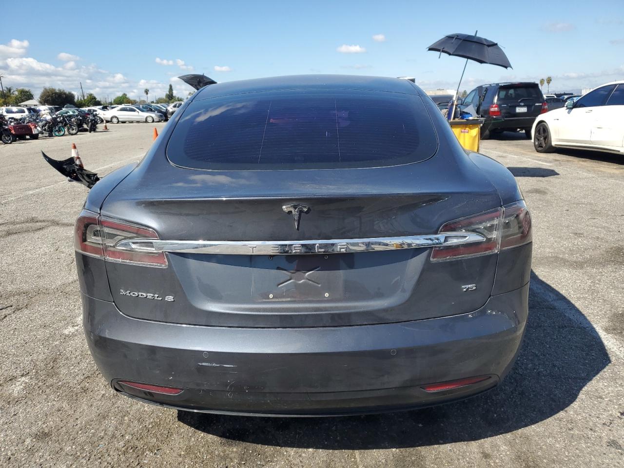 5YJSA1E1XHF203830  tesla model s 2017 IMG 5