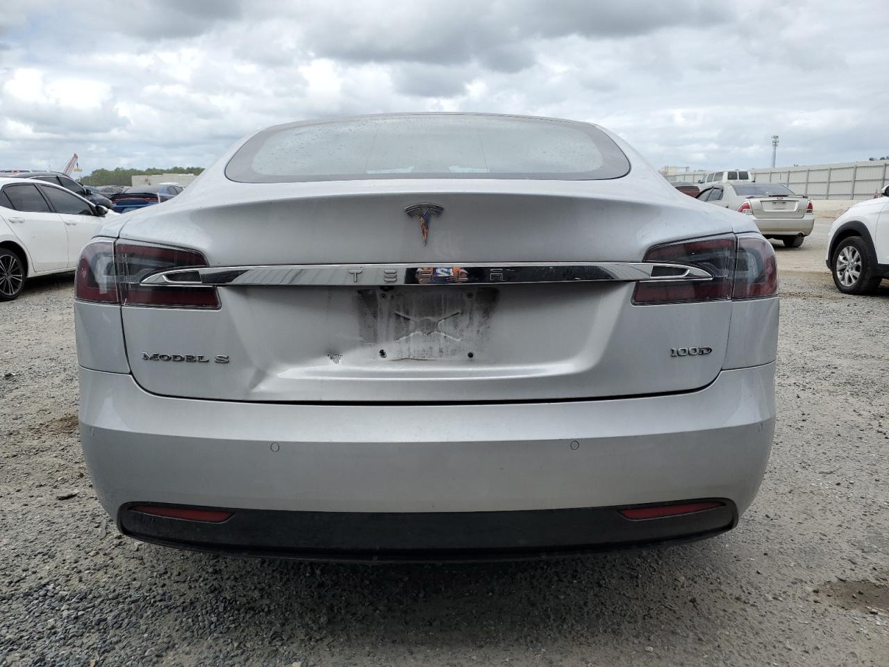 5YJSA1E20HF217132  tesla model s 2017 IMG 5