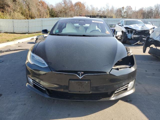 5YJSA1E20HF233198  tesla model s 2017 IMG 4