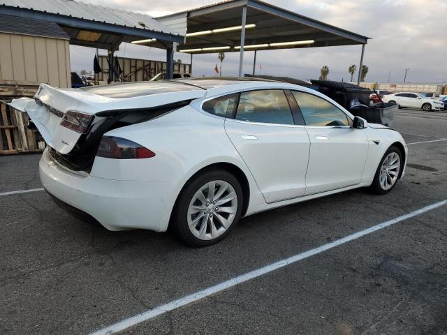 5YJSA1E21HF194556  tesla model s 2017 IMG 2