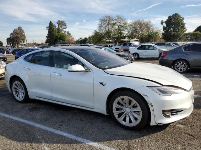 5YJSA1E21HF194556  tesla model s 2017 IMG 3